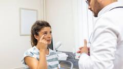 Thyroid Eye Disease: किन लोगों को रहता है सबसे ज्यादा इस बीमारी का खतरा और क्यों?