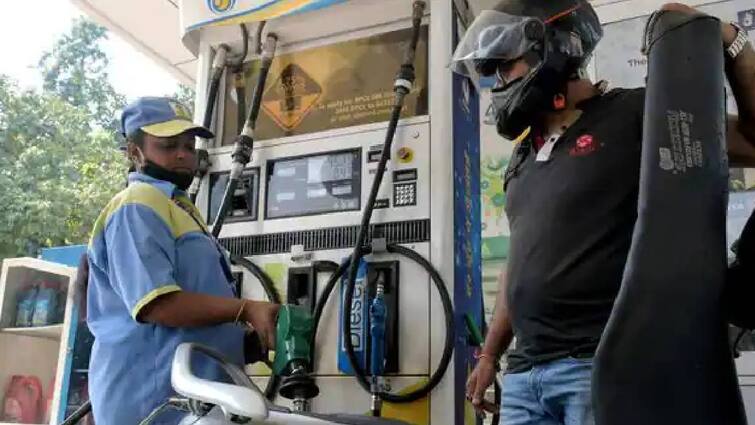 petrol and diesel price chennai on march 23rd 2024 know full details Petrol Diesel Price Today: வாகன ஓட்டிகளே.. சென்னையில் பெட்ரோல், டீசல் விலையின் இன்றைய நிலவரம் இதுதான்!