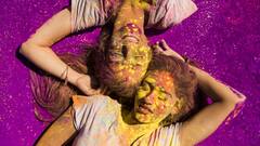 Holi 2024: होली के दिन पहनना है स्टाइलिश व्हाइट कपड़ा? इन बाजारों को जरूर घूम आएं