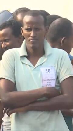 35 सोमालियाई समुद्री लुटेरों को मुंबई पुलिस को सौंपा गया