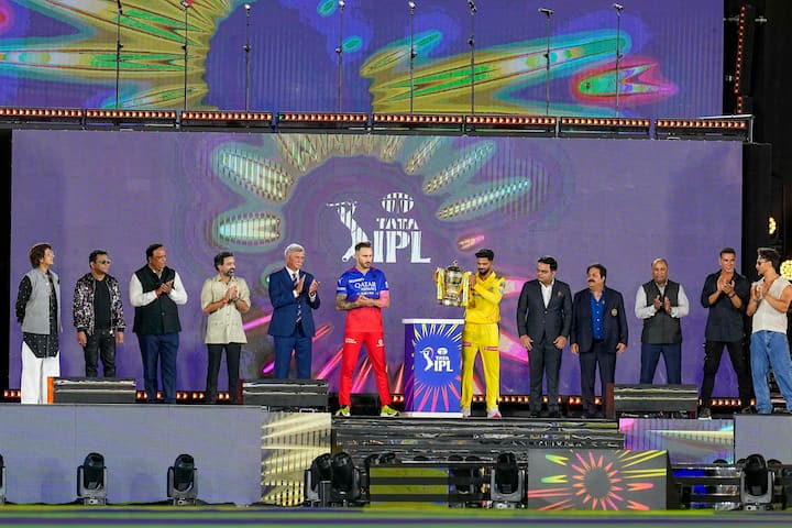 Check below names of five IPL legends who could retire after the 2024 edition.