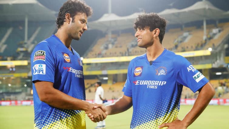 Shivam Dube And Rachin Ravindra Reaction On CSK vs RCB IPL 2024 Latest Sports News IPL 2024: RCB के खिलाफ किस रणनीति के साथ खेली CSK? रचिन-शिवम ने किया खुलासा