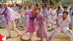 किसी ने हीरोइन के साथ किया प्रैंक, तो कभी एक्ट्रेस को शूटिंग में लगा करंट! मजेदार है होली के इन सदाबहार गानों की मेकिंग के किस्से