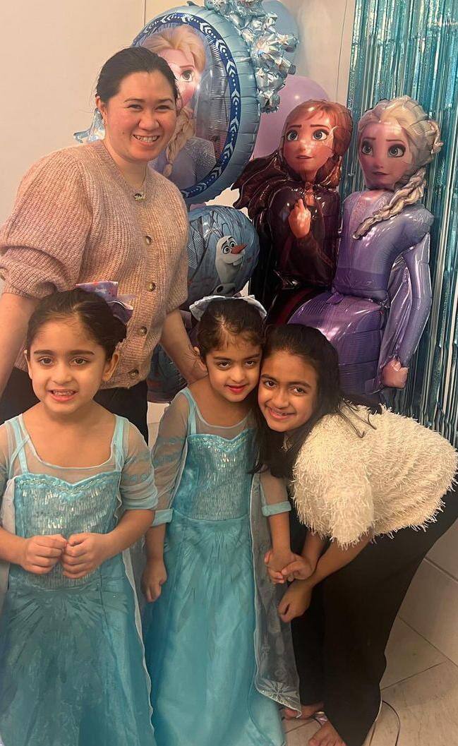 ਇਸ ਫਿਲਮ 'ਚ ਨੀਰੂ ਇੱਕ ਵਾਰ ਫਿਰ ਸਰਤਾਜ ਨਾਲ ਰੋਮਾਂਸ ਕਰਦੀ ਨਜ਼ਰ ਆਉਣ ਵਾਲੀ ਹੈ। ਦੱਸ ਦਈਏ ਕਿ ਸ਼ਾਇਰ ਫਿਲਮ 19 ਅਪ੍ਰੈਲ 2024 ਨੂੰ ਰਿਲੀਜ਼ ਹੋਣ ਜਾ ਰਹੀ ਹੈ।