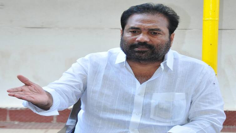 Nellore tdp leaders reaction on YSRCP MLA Prasanna Kumar Reddy comments YSRCP MLA Prasanna Kumar: వేమిరెడ్డి ప్రశాంతి రెడ్డిపై వైసీపీ ఎమ్మెల్యే వ్యక్తిగత విమర్శలు,  భగ్గుమన్న టీడీపీ నేతలు