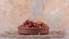 खजूर के अनगिनत फायदे कर देंगे आपको हैरान, कई बीमारियों में है रामबाण