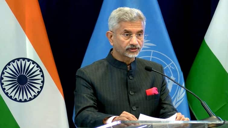 S Jaishankar says India Which Will not Be Pressured State Its Mind 