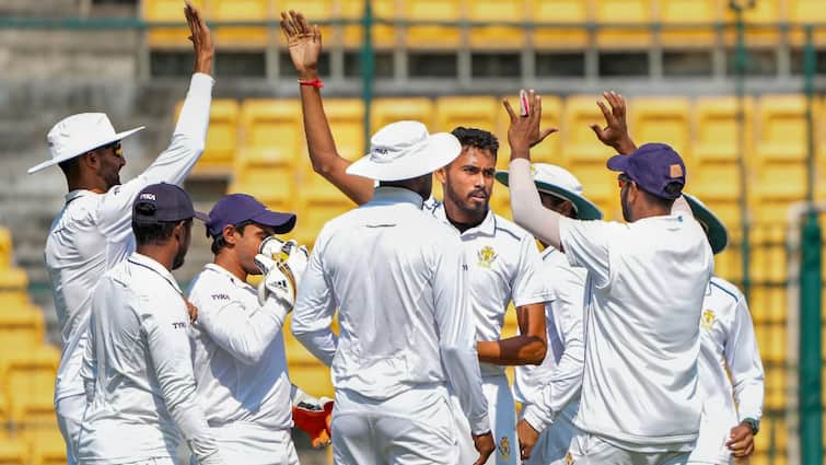 रणजी क्रिकेटरों पर होगी पैसों की बारिश!  बीसीसीआई जल्द ही बड़ा ऐलान कर सकता है