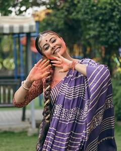 Devoleena Bhattacharjee Holi: टीवी की ‘गोपी बहू’ पर चढ़ा होली का खुमार, बंगाली बाला बन देवोलीना ने यूं मनाया रंगों का त्योहार