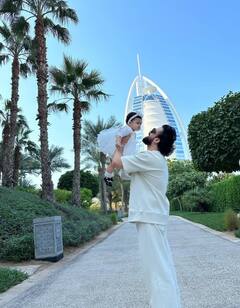 Atif Aslam: ਆਤਿਫ ਅਸਲਮ ਨੇ ਧੀ ਦਾ ਚਿਹਰਾ ਕੀਤਾ ਰਿਵੀਲ, ਗਾਇਕ ਦੀ ਛੋਟੀ ਰਾਜਕੁਮਾਰੀ ਨੂੰ ਦੇਖ ਨਹੀਂ ਹਟਾ ਸਕੋਗੇ ਨਜ਼ਰਾਂ