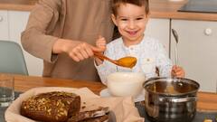 पढ़ाई के साथ-साथ बच्चों को जरूरी है सिखाएं कुकिंग, इससे मिलते हैं कई फायदे