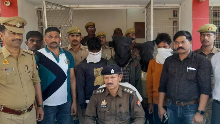 Basti police arrested four thieves with cash mobile phone and pickup van ann Basti News: तारकोल चोर 19 ड्रम और दो पीकप के साथ गिरफ्तार, जेल से सजा काटकर वापस आया है एक आरोपी