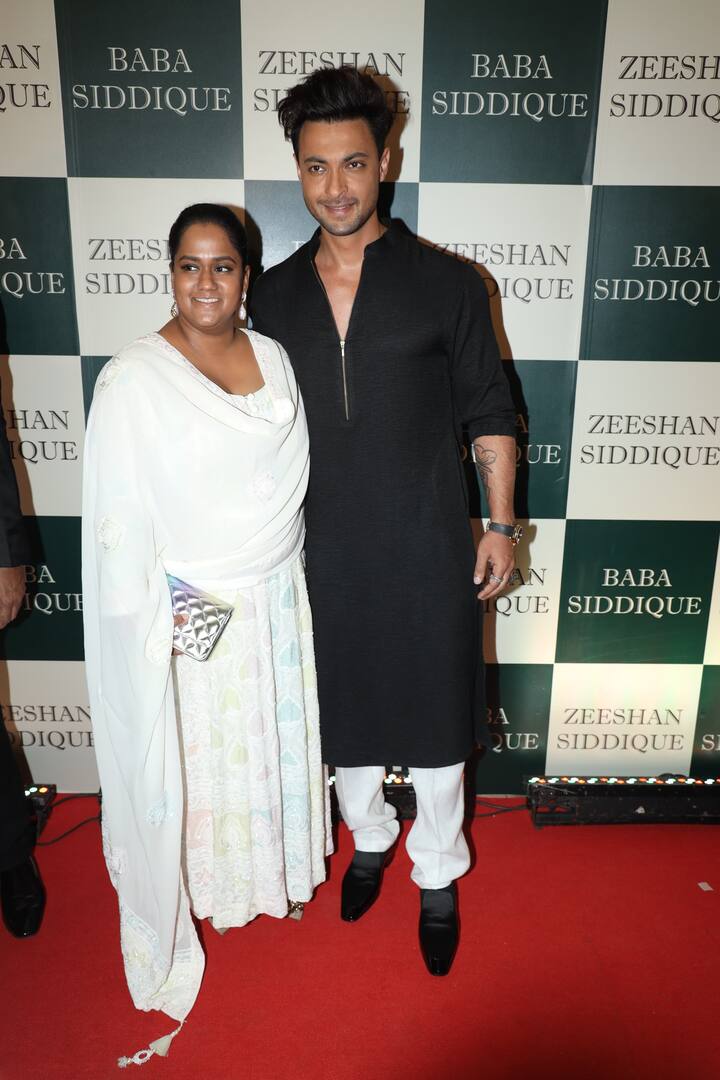 Arpita Khan and Aayush Sharma were also there.