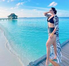 Esshanya Maheshwari: સાઉથ એક્ટ્રેસ ઈશાન્યાનો બ્લેક બિકિનીમાં જોવા મળ્યો હોટ અંદાજ, જુઓ તસવીરો