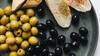 Olives: ஆலிவ் சாப்பிடுவது ஆரோக்கியமானதா? நிபுணர்கள் சொல்வதென்ன?