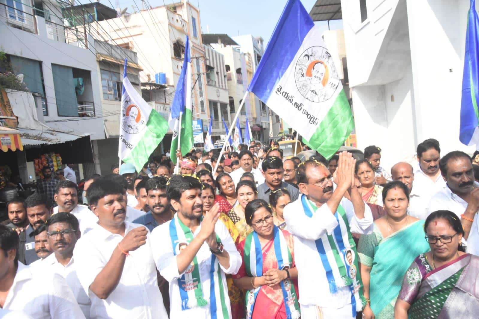 Tirupati Politics: గత 42 సంవత్సరాలలో తిరుపతిలో తొలిసారిగా కొత్త రాజకీయం, రిజల్ట్ ఎటువైపో!