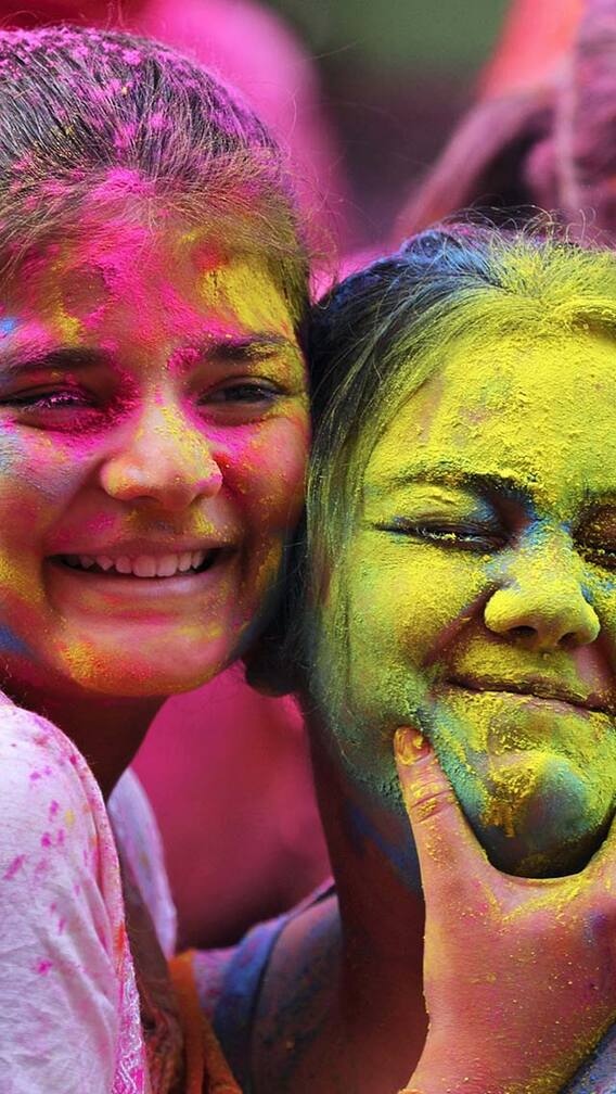 राज्यभरात रंगपंचमीचा उत्साह!