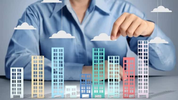 RERA Rules: बदलने जा रहे रियल एस्टेट प्रोजेक्ट के नियम, खोलने पड़ेंगे 3 बैंक अकाउंट RERA Rules developers need to open 3 bank accounts for every realty project RERA Rules: बदलने जा रहे रियल एस्टेट प्रोजेक्ट के नियम, खोलने पड़ेंगे 3 बैंक अकाउंट