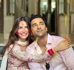 Holi 2024: કૃતિ ખરબંદા અને પુલકિત સમ્રાટે લગ્ન બાદ સેલિબ્રેટ કરી પ્રથમ હોળી