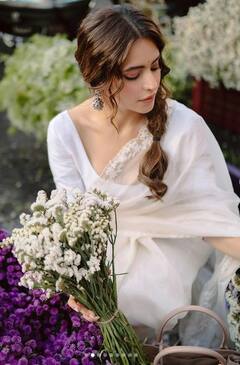 Aamna Sharif: ਆਮਨਾ ਸ਼ਰੀਫ ਦੀ ਸਾਦਗੀ ਦੇਖ ਕੇ ਪ੍ਰਸ਼ੰਸਕ ਹੋਏ ਜ਼ਖਮੀ, ਤਸਵੀਰਾਂ ਦੇਖ ਕੇ ਉੱਡ ਗਏ ਹੋਸ਼