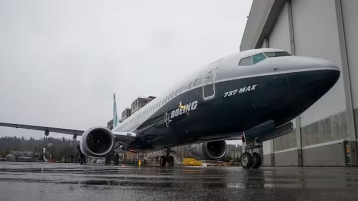 boeing-ceo-exit dave-calhoun-top-management-have-to leave-company for-737-max-accidents Boeing CEO Exit: বহুবার দুর্ঘটনার কবলে বিমান,এবার বোয়িংয়ের সিইও-সহ ম্যানেজমেন্টকে সরাল কোম্পানি