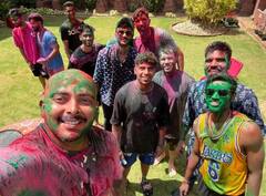 Photos: होली के रंग में सराबोर हुए क्रिकेटर्स, रोहित-पंत से लेकर वॉर्नर-वुड तक ने जमकर उड़ाया गुलाल