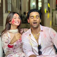 Holi 2024: कृति खरबंदा और पुलकित सम्राट ने शादी के बाद मनाई पहली होली, एक-दूजे के प्यार के रंग में रंगा दिखा न्यूली वेड कपल