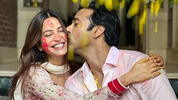 Bollywood celebrities rang in the festival of colours with their loved ones.