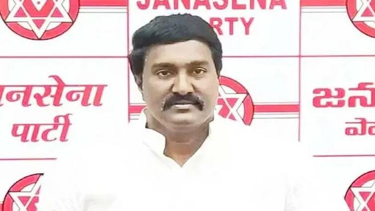 Janasena spokesperson pothina mahesh demand for vijayawada west seat Janasena Pothina Mahesh: నాకు టికెట్ ఇవ్వాల్సిందే, పవన్ పై పోతిన మహేష్ ఒత్తిడి