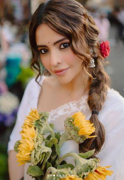 ਆਮਨਾ ਸ਼ਰੀਫ ਦੀ ਸਾਦਗੀ ਦੇਖ ਕੇ ਪ੍ਰਸ਼ੰਸਕ ਹੋਏ ਜ਼ਖ਼ਮੀ