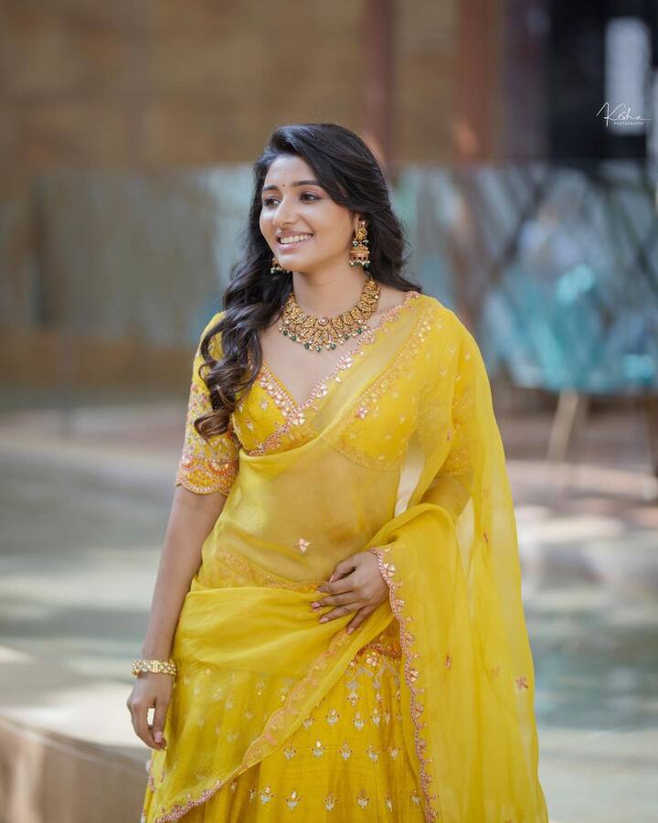 మిర్నా మీనన్ (Image Courtesy: mirnaaofficial / instagram)