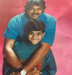 'श्रीराम' का परम भक्त है ये साउथ सुपरस्टार, पर्दे पर निभाए कई किरदार, बॉक्स ऑफिस पर देता है ताबड़तोड़ फिल्में, पहचाना क्या?