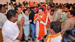 टिकट मिलने के बाद पहली बार पीलीभीत पहुंचे योगी के मंत्री, नजर नहीं आए वरुण गांधी