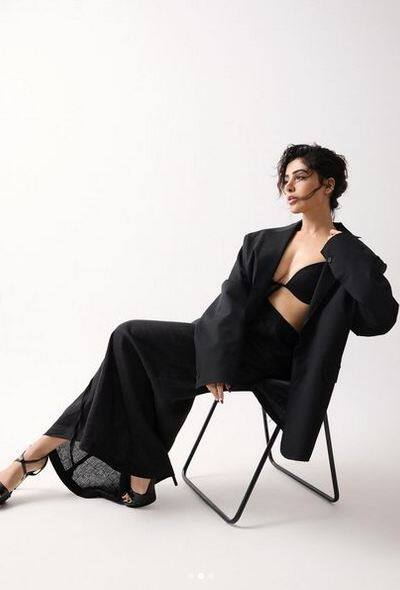 ਅਦਾਕਾਰਾ ਸਮੰਥਾ ਰੂਥ ਪ੍ਰਭੂ ਦੀਆਂ ਇਹ ਤਸਵੀਰਾਂ ਸੋਸ਼ਲ ਮੀਡੀਆ ਦੀ ਦੁਨੀਆ 'ਚ ਜੰਗਲ ਦੀ ਅੱਗ ਵਾਂਗ ਵਾਇਰਲ ਹੋ ਗਈਆਂ।