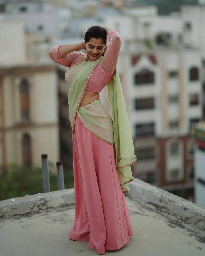 కావ్యా కళ్యాణ్ రామ్ ఫోటోలు (Image Courtesy : kavya_kalyanram / instagram)