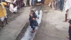 क्या है चुल और गल परंपरा? नंगे पैर दहकते अंगारों पर चल कर लोग पूरी करते हैं मन्नतें