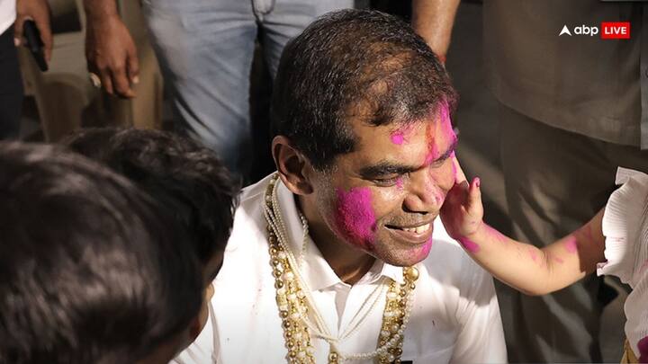 दोनों की अधिकतर संपत्तियां कोयंबटूर में हैं, जबकि अन्य इरोड के दिंदिगुल, इरोड, धर्मपुरम, कुमारपल्यम और कंगेयम आदि में हैं.