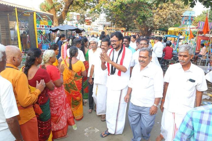 He is the son of Singai Govindarasu, who served as an MLA in Singanallur from 1991 to 1996. (Credit: ABP Nadu)