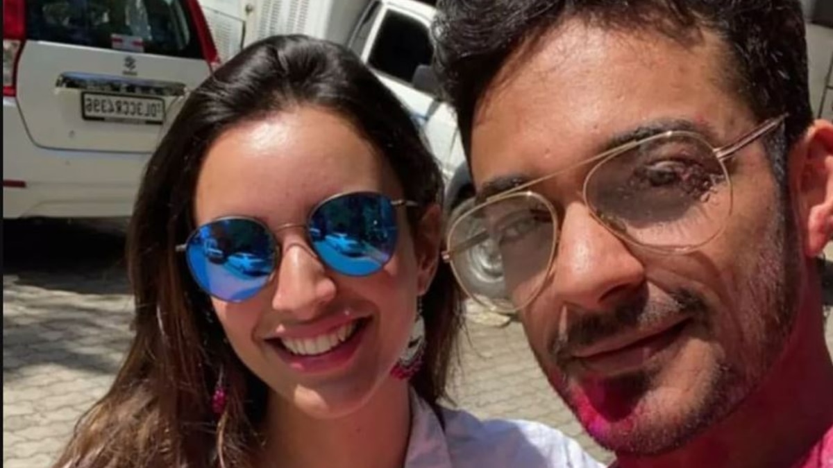 Tripti Dimri Celebrates Holi With Rumoured Boyfriend Sam Merchant; See Pics