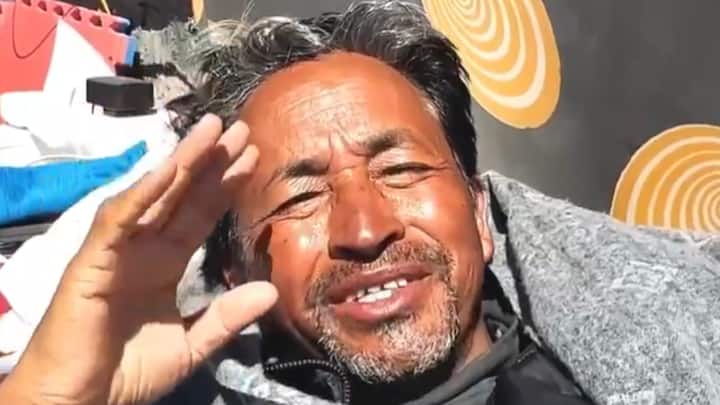 Sonam Wangchuk Climate Fast Hunger Strike For Ladakh Statehood Sixth Schedule Demands What Is Govt Response Sonam Wangchuk Fast: लद्दाख में 21 दिन से भूख हड़ताल क्यों कर रहे सोनम वांगचुक, सरकार का क्या है रिएक्शन