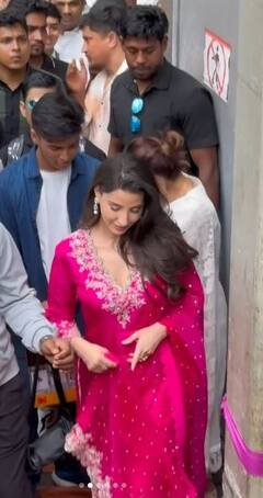 Nora Fatehi: ਨੋਰਾ ਫਤੇਹੀ ਦੇ ਇਸ ਅੰਦਾਜ਼ ਨੂੰ ਦੇਖ ਦੀਵਾਨੇ ਹੋਏ ਫੈਨਜ਼, ਕਿਹਾ- ਸੰਸਕਾਰੀ