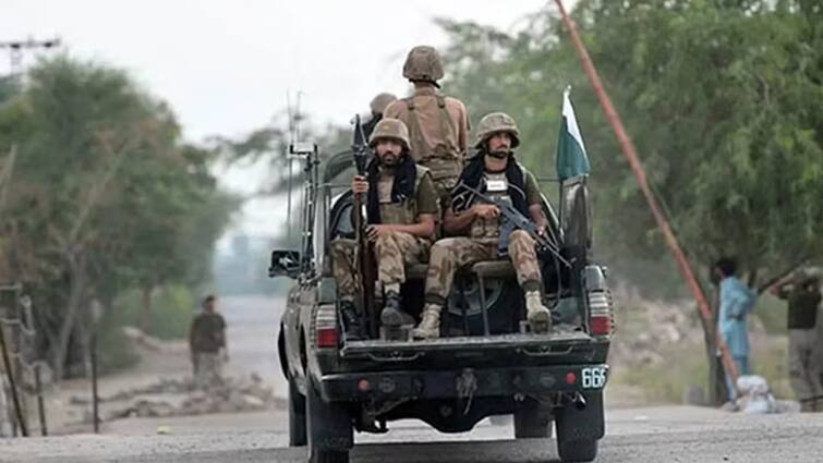Pakistan: militant group launches assault on Pakistan`s PNS Siddique naval base in Balochistan Pakistan: બલૂચિસ્તાનમાં પાકિસ્તાનના બીજા સૌથી મોટા નેવલ એરબેઝ પર હુમલો, ચાર આતંકીઓ ઠાર