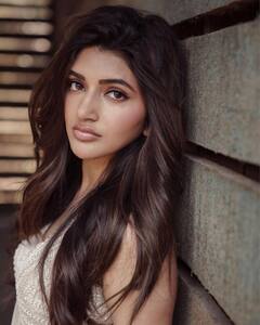 Sreeleela Latest Photos: మత్తు కళ్లలతో మాయ చేస్తున్న శ్రీలీల - క్రీం డ్రెస్‌లో 'గంటూరు కారం' బ్యూటీ హోయలు