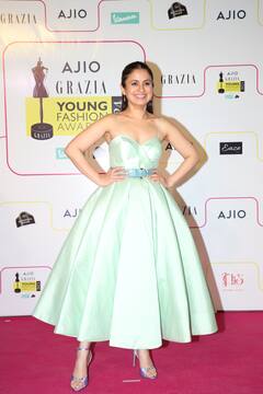 Grazia Young Fashion Awards 2024: बार्बी लुक में पहुंचीं मृणाल ठाकुर...तो व्हाइट गाउन में अप्सरा बन दिशा पटानी ने ढाया कहर, देखें तस्वीरें