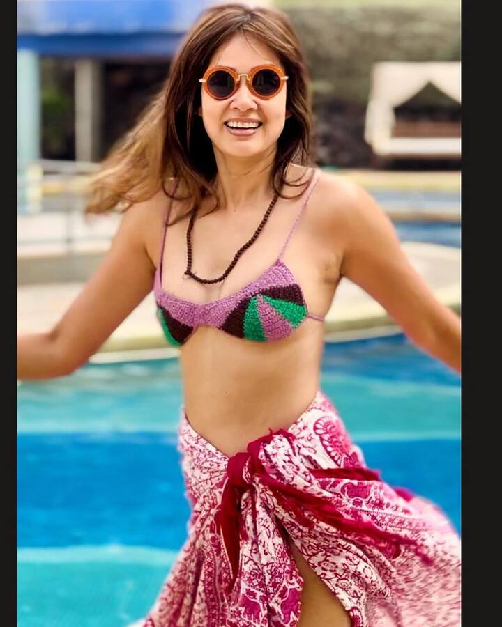 ચાહકો પણ એક્ટ્રેસના હોટ બિકિની લૂકને લાઈક કરી રહ્યા છે.
