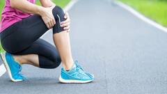 पैरों में हो ऐसा दर्द तो भूलकर भी न करें नज़रंदाज़, कोलेस्ट्रॉल बढ़ने का हो सकता है संकेत