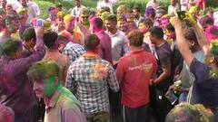 Holi 2024: भरतपुर में खाकी पर चढ़ा होली का खुमार, खुशी से नाचे अधिकारी और जवान, देखें तस्वीरें