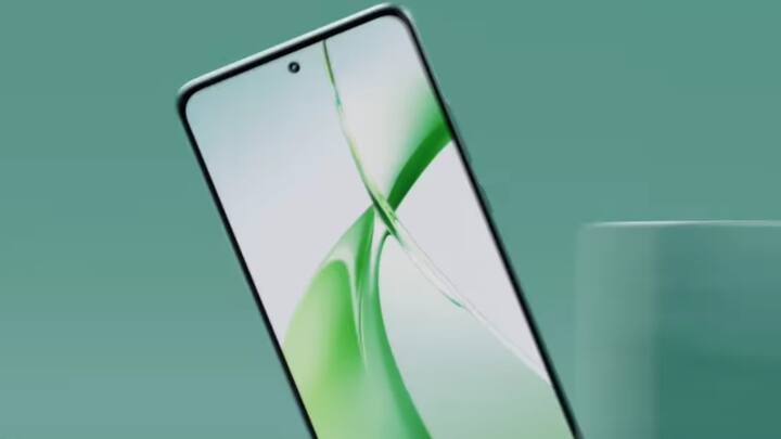 OnePlus is going to launch a new smartphone in India on April 1.  The name of this phone is OnePlus Nord CE4.  OnePlus' Nord series has proved to be quite successful in India, because the price of this phone is lower than premium phones and the company tries to include premium features in them too.