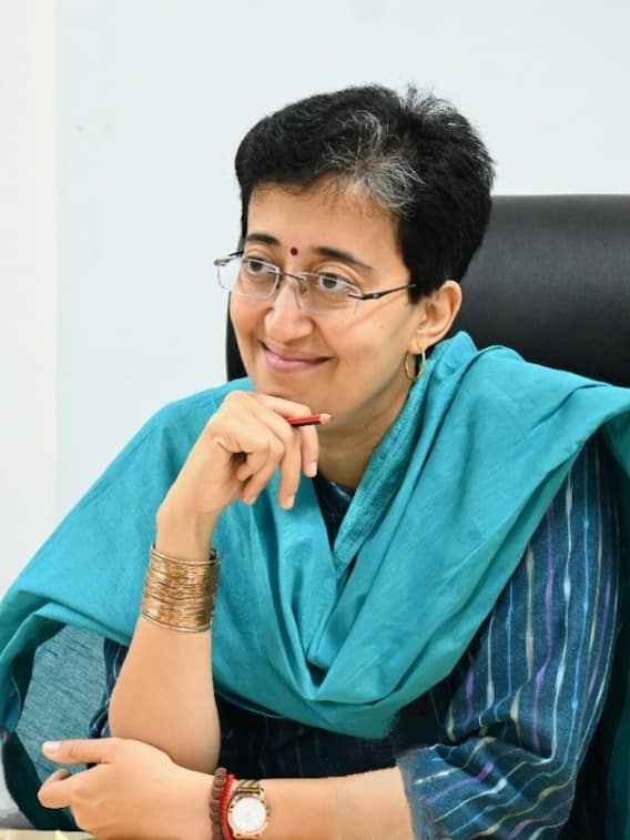 दिल्ली की महिलाओं को कब से मिलेंगे 1000 रुपये?