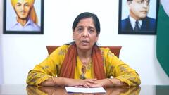 दिल्ली: CM अरविंद केजरीवाल की पत्नी सुनीता केजरीवाल ने पूछा- शराब घोटाले का पैसा कहां है?